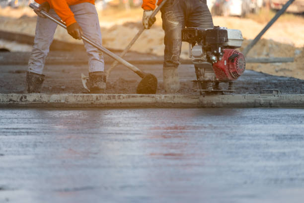 Best Residential Concrete Solutions in Sandoval, IL